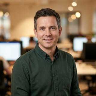 Daniel Carter, con el cargo de Director de Tecnología en Bosque Bitencia, foto de perfil